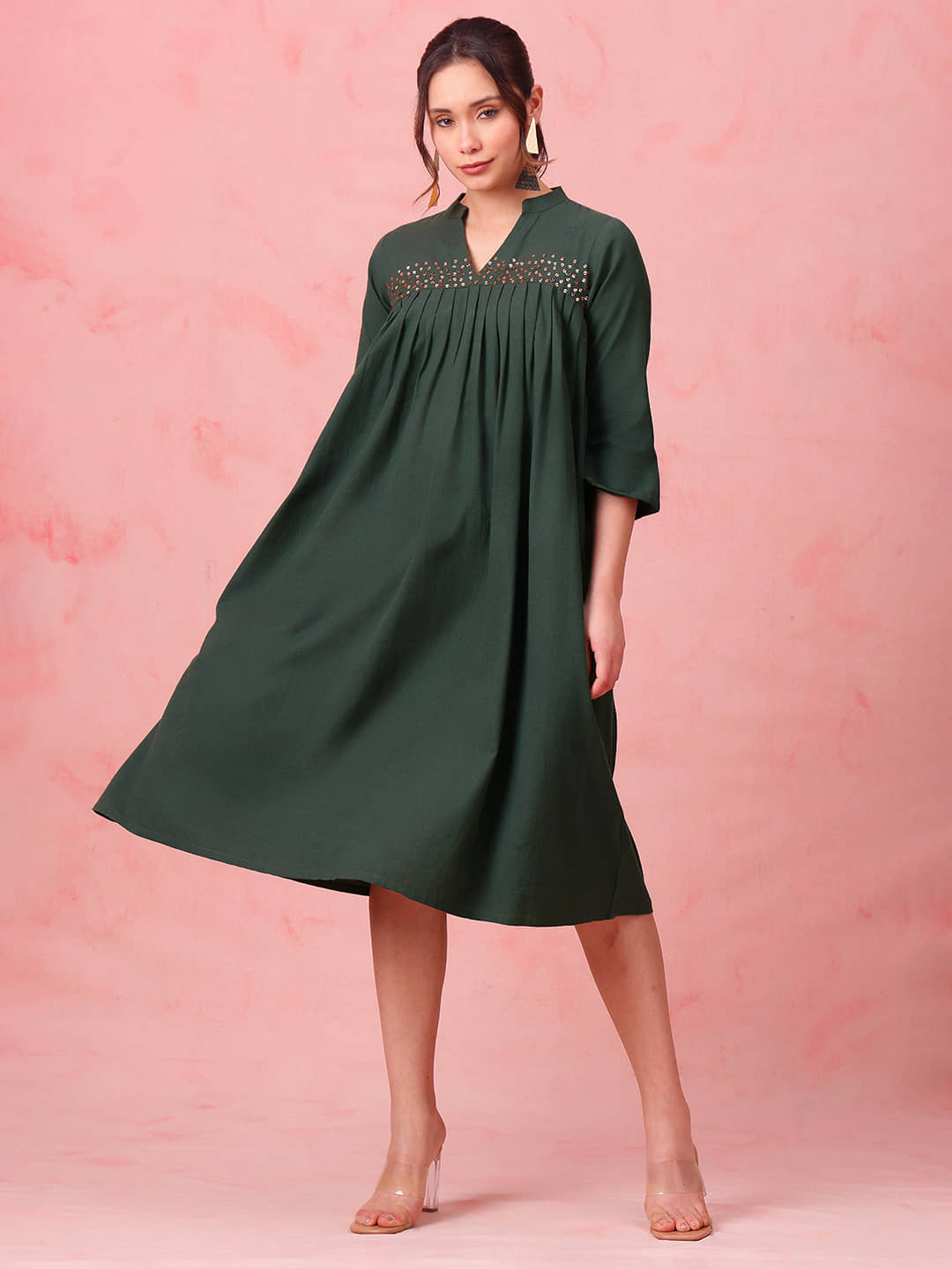 Vbuyz Women Cotton Blend Solid A-line Dress ( Green )