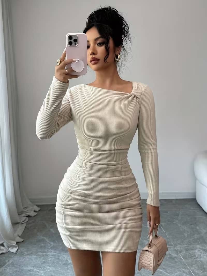 Traquila Women Cotton Blend Bodycon Dress ( Cream )