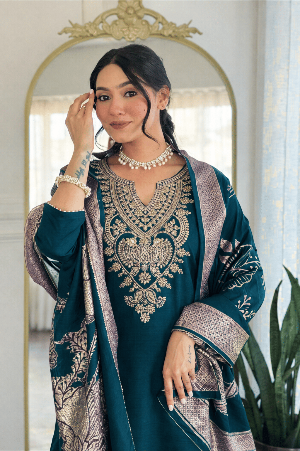 AMIRA'S INDIAN ETHNICWEAR