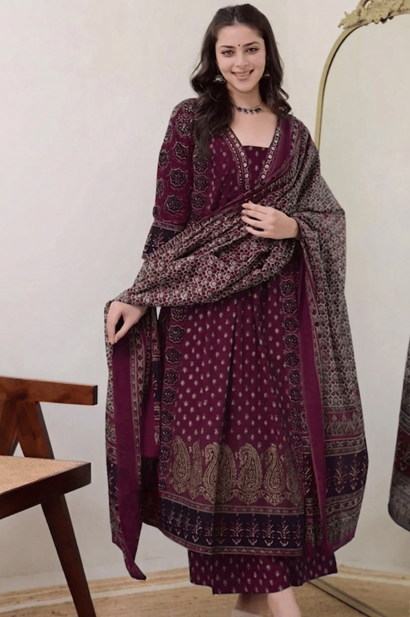 YAGNIK FASHION Women Rayon Printed A-line Kurti With Palazzo ( Maroon )