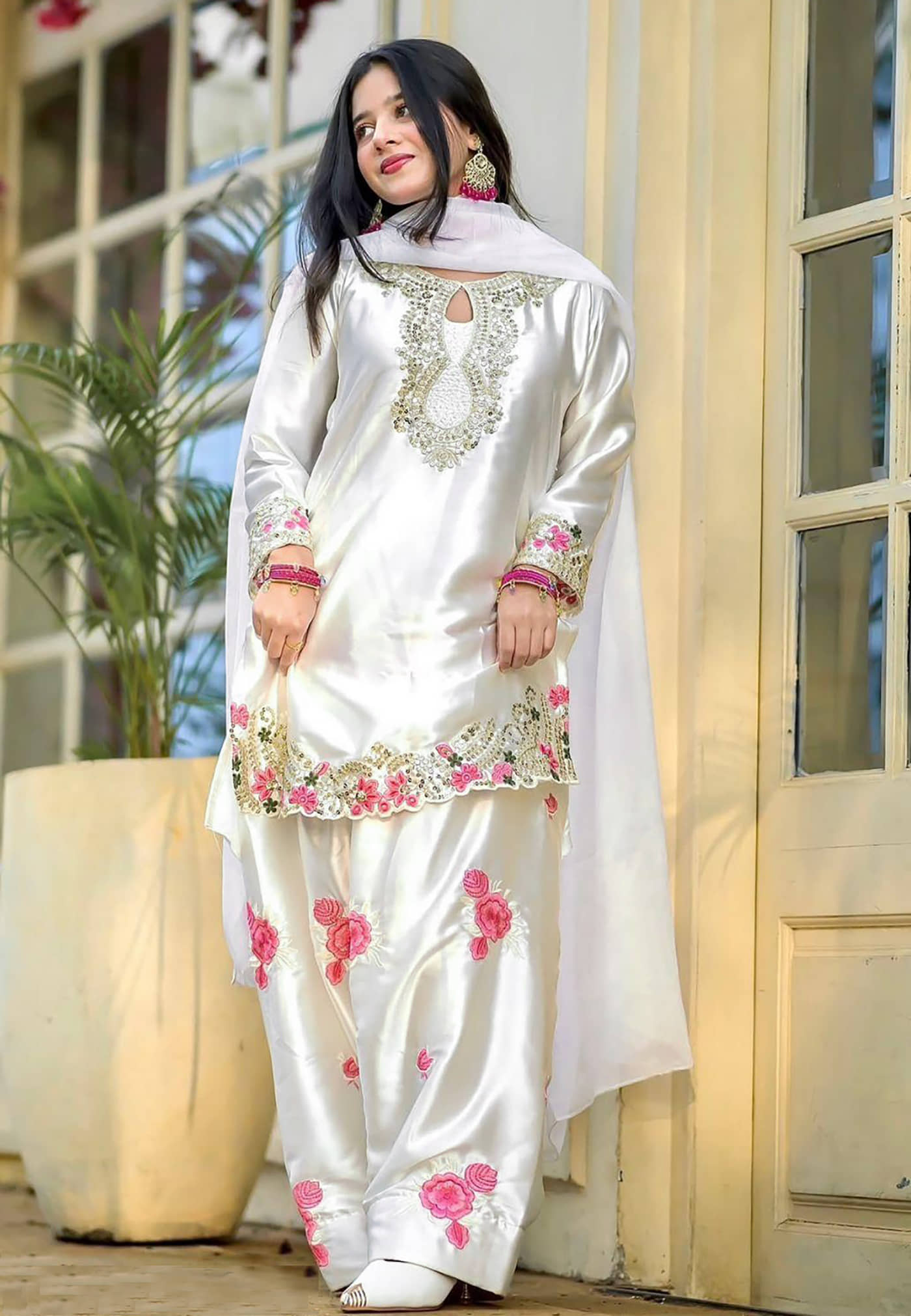 kedar fab Women Silk Embroidered Straight Kurti With Salwar ( White )