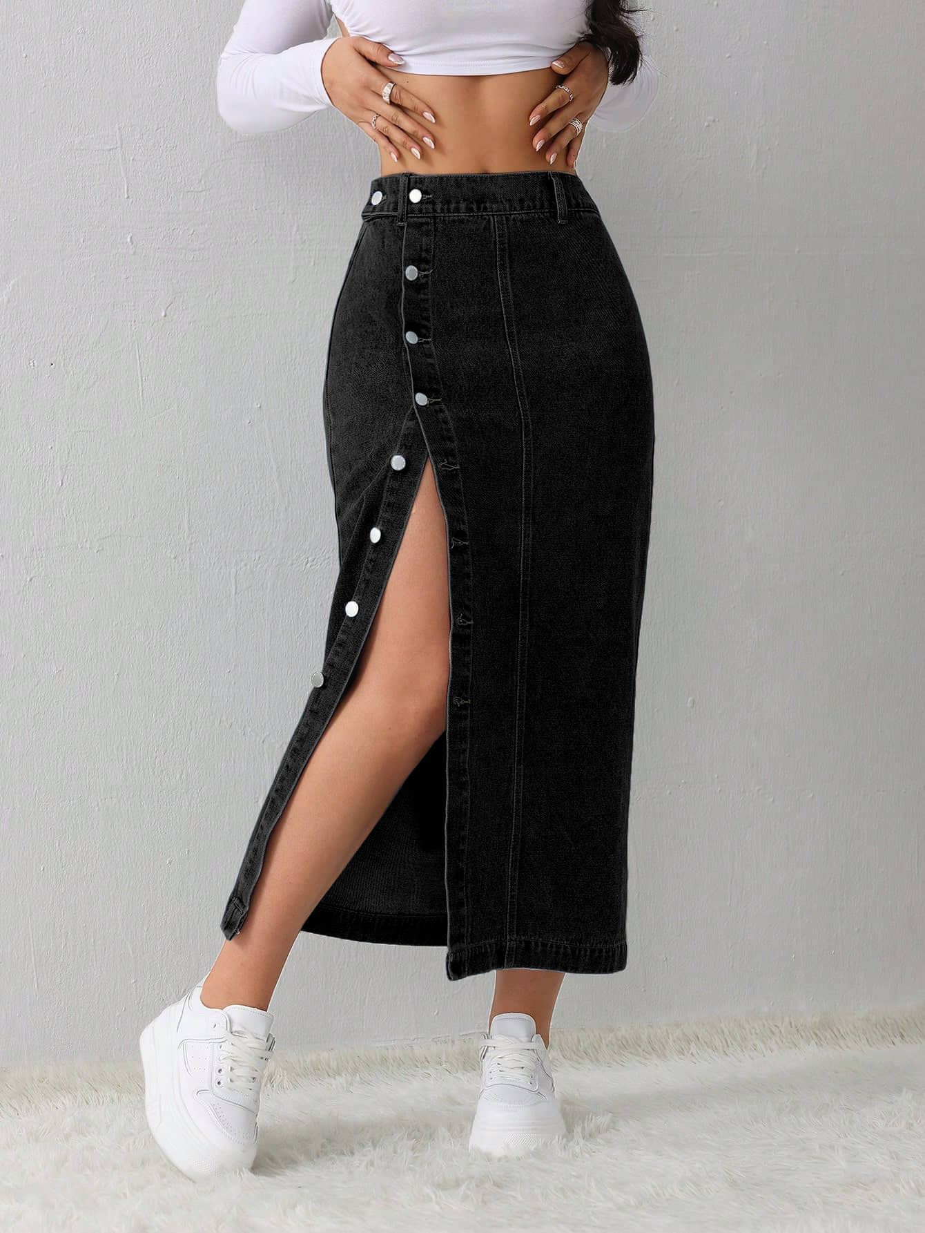 Aahwan Black Denim Women's Straight Skirts ( Pack of 1 )