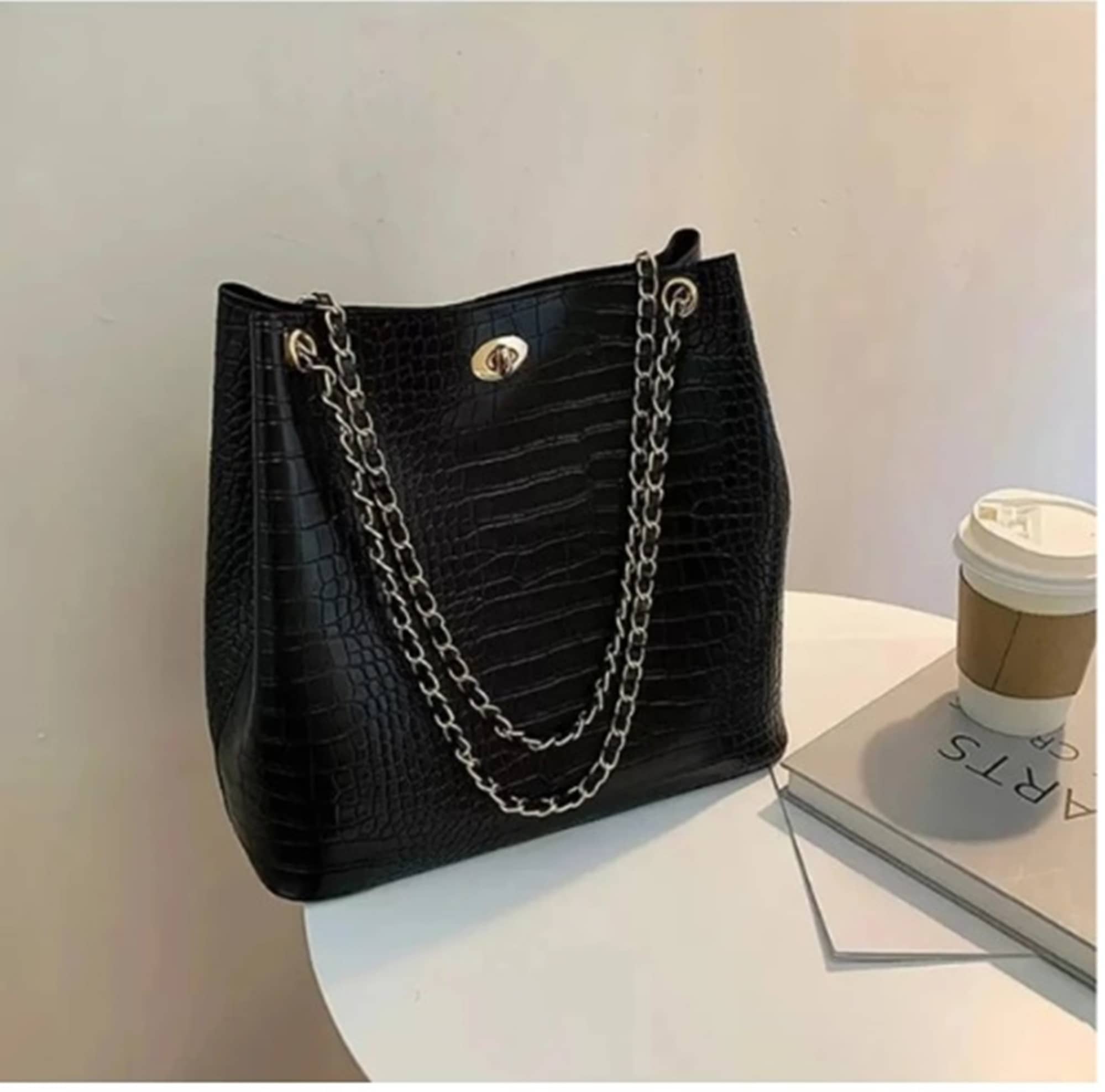 Petshop7 Tote Bag Faux Leather Set of 1 ( Black ) - Handbags | Buy online on ZillyBuy