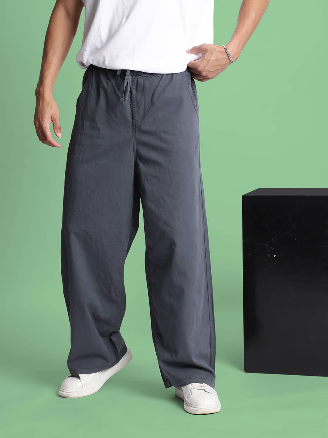 Bene Kleed Baggy Men's Cargos - Grey ( Pack of 1 ) - Trousers | Buy online on ZillyBuy