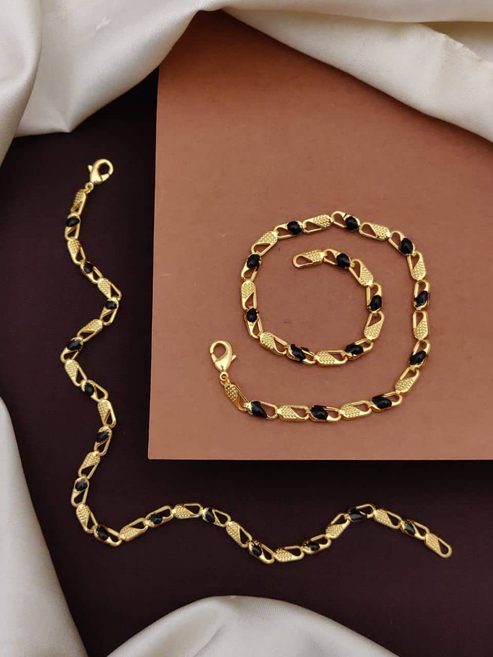 Shivay Fashion Gold Anklets ( Pack of 1 ) - Anklets | Buy online on ZillyBuy