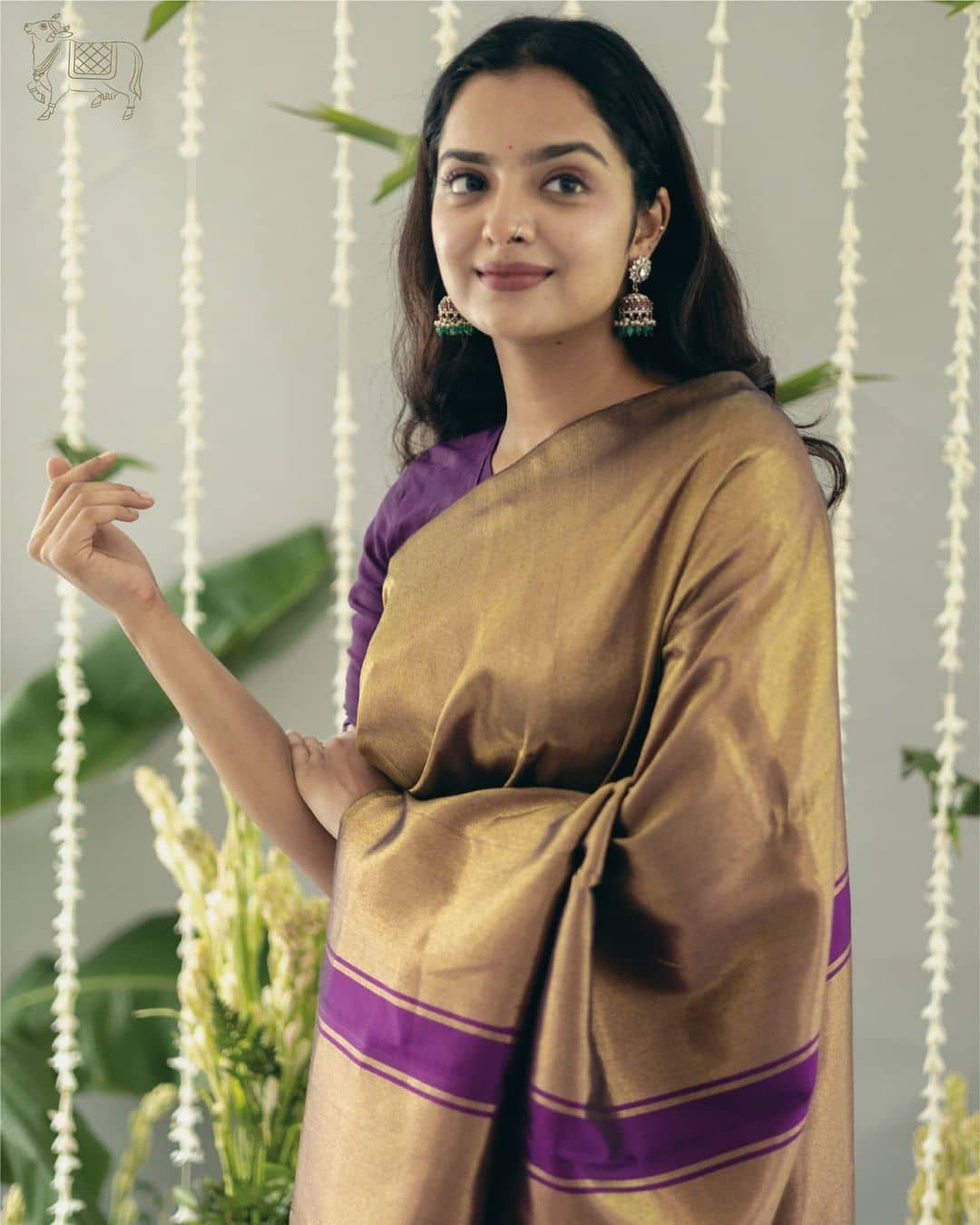 fab woven Art Silk Woven Design Banarasi saree With Unstitched Blouse Piece ( Beige ) - Sarees | Buy online on ZillyBuy