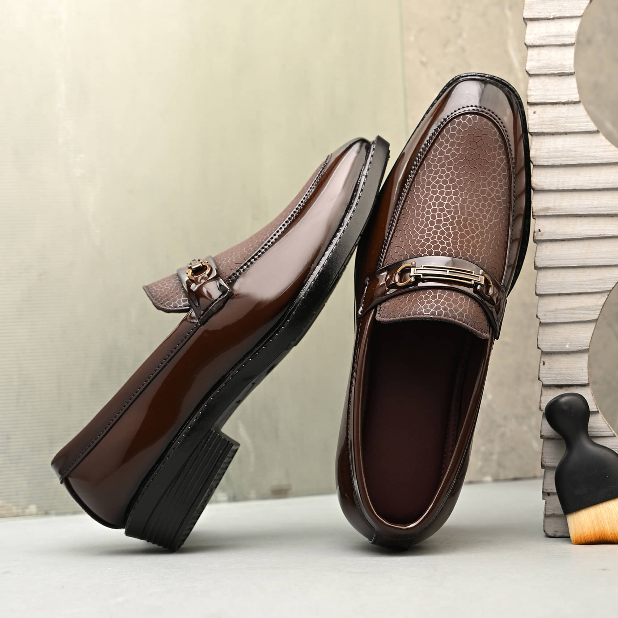Leeport 5715_GID Black Men's Slip On Formal Shoes - Formal Shoes | Buy online on ZillyBuy