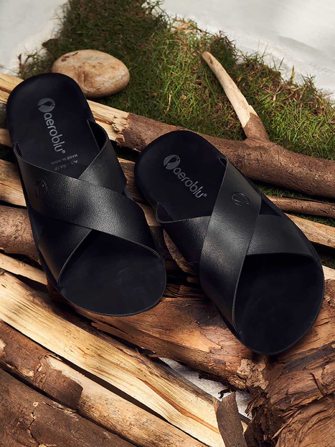 Aeroblu Footwear Brown Men's Daily Slipper