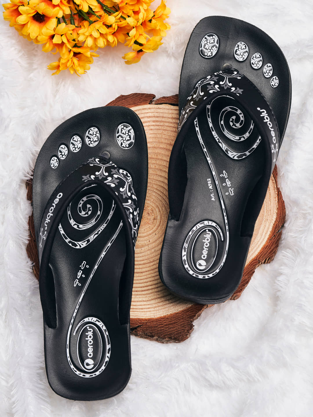 Aeroblu Footwear AEAT62 Black Women's Open Toe Flats