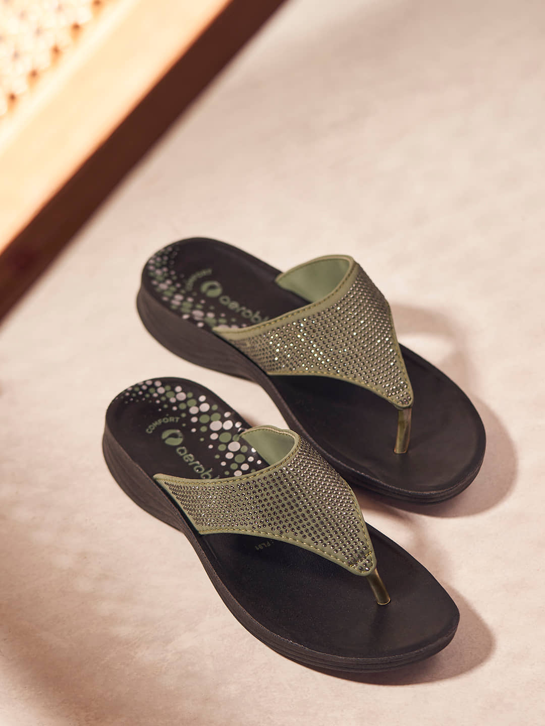 Aeroblu Footwear AEFL91 Black Women's Open Toe Flats