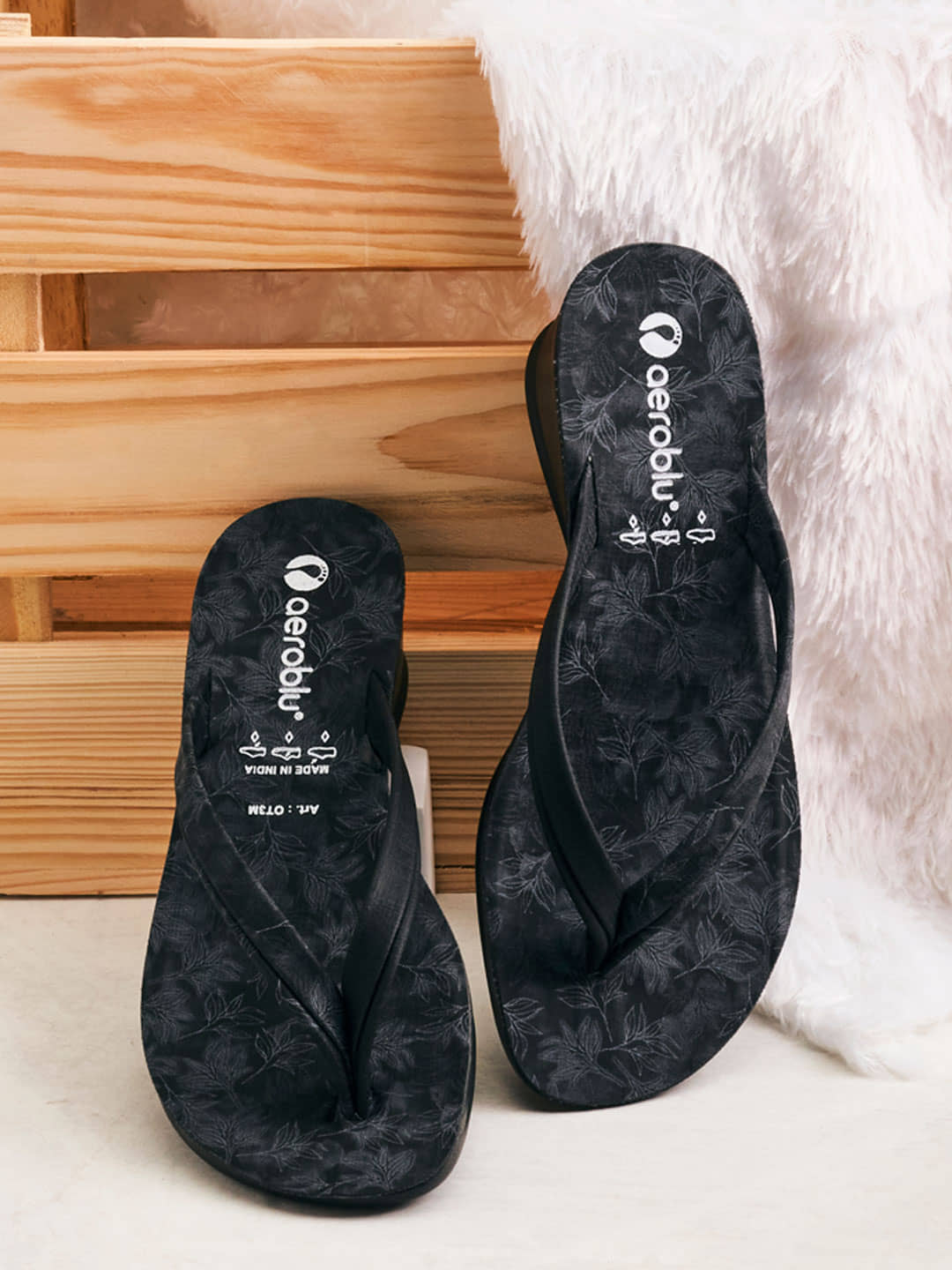 Aeroblu Footwear AEOT3M Black Women's Open Toe Flats