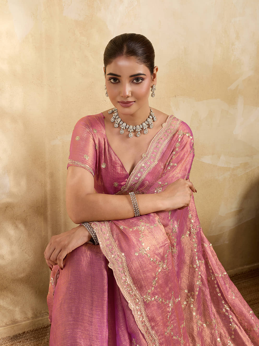 TTH Jimmy Choo Embellished Regular Saree With Unstitched Blouse Piece ( Lavender ) - Sarees | Buy online on ZillyBuy