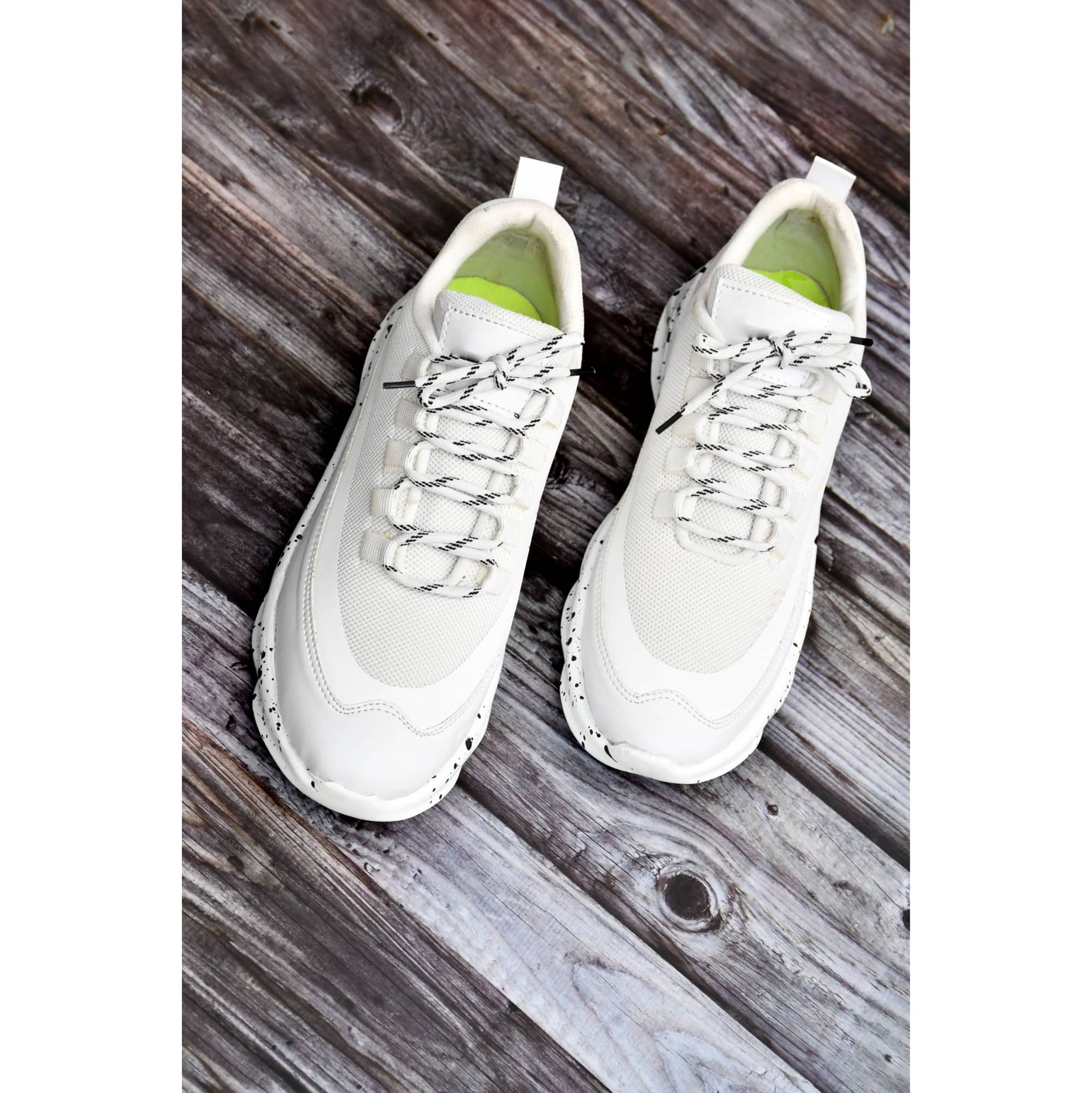 Akiko RETRICA White Men's Sneakers - Casual Shoes | Buy online on ZillyBuy