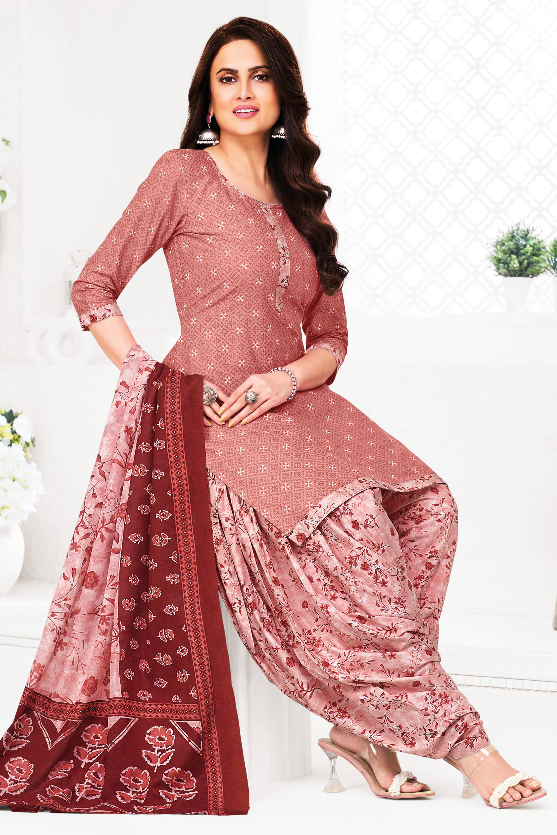 shree jeenmata collection Women Cotton Printed Straight Kurti With Patiala Salwar ( Pink )