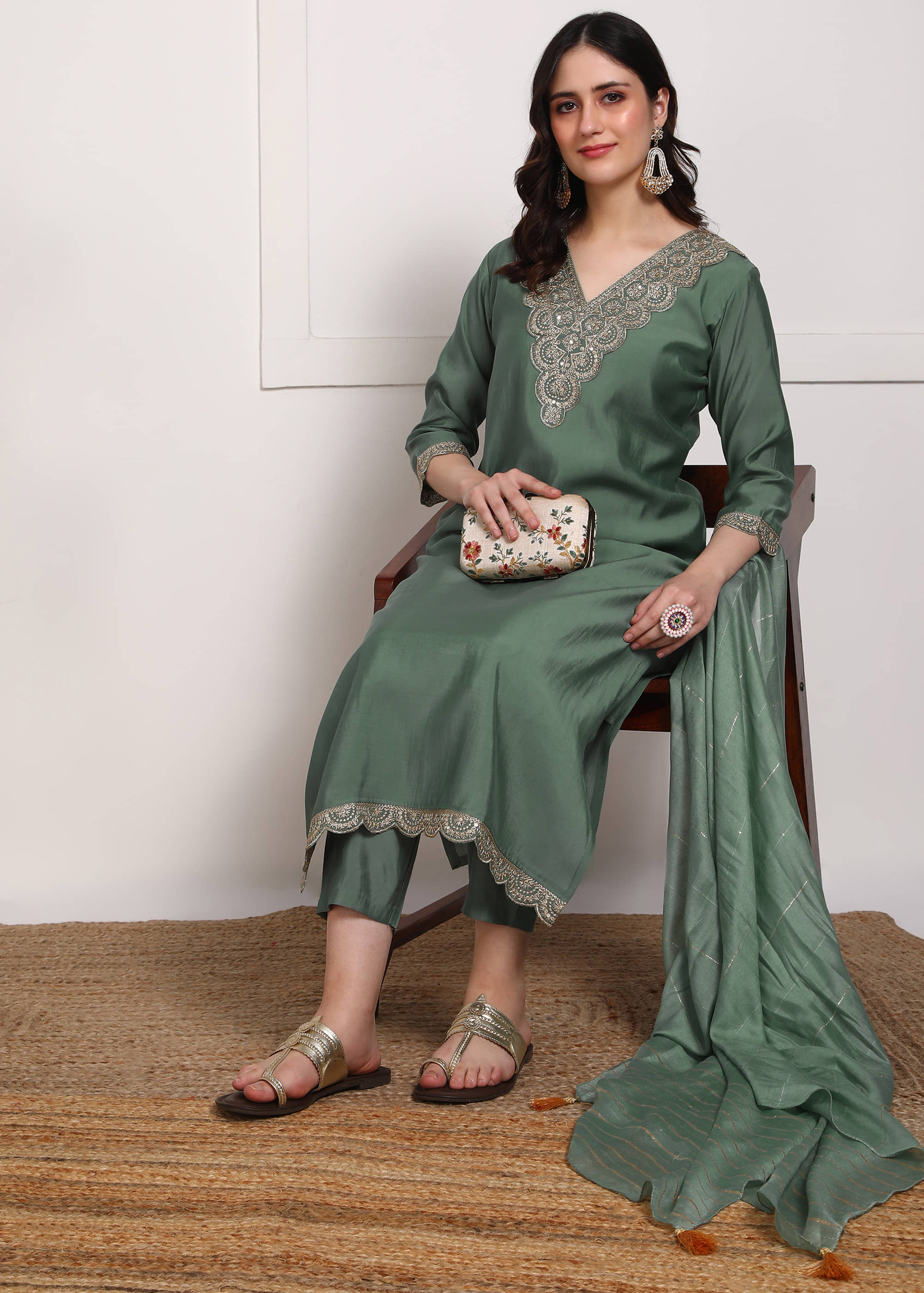 Hiva Trendz Women Silk Blend Solid Straight Kurti With Pants ( Sea Green )