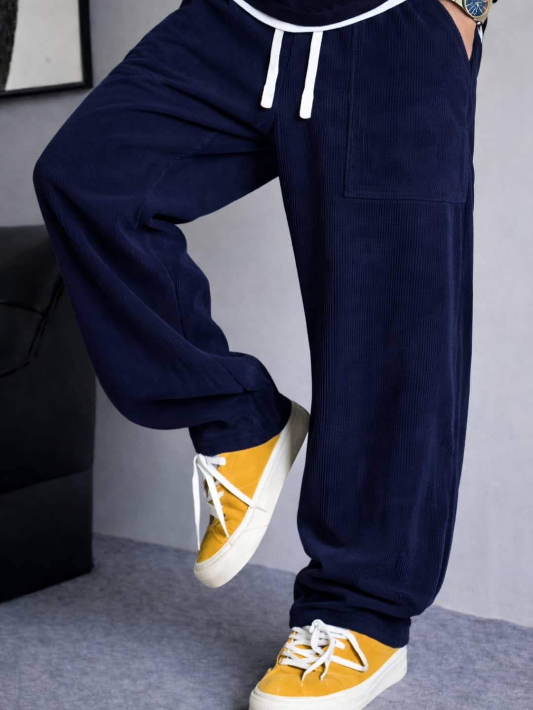 Deslizar Black Polyester Men's Joggers ( Pack of 1 ) - Track Pants | Buy online on ZillyBuy