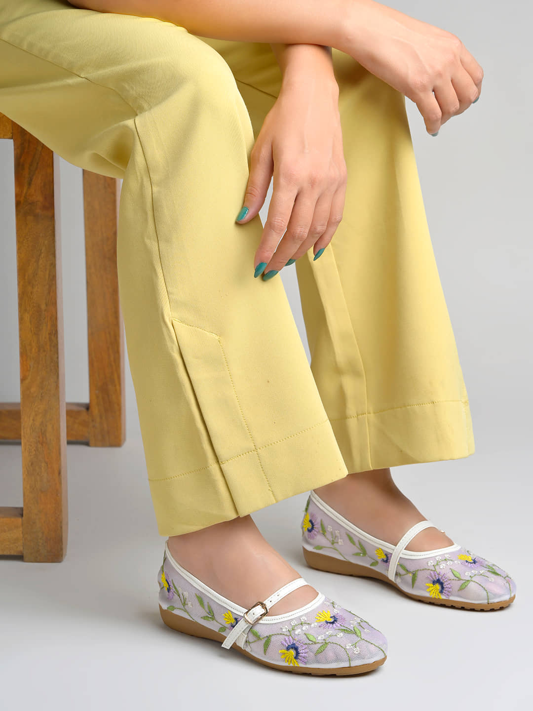Shoetopia Belly-Shoot-White White Women's Casual Ballerinas - Casual Shoes | Buy online on ZillyBuy