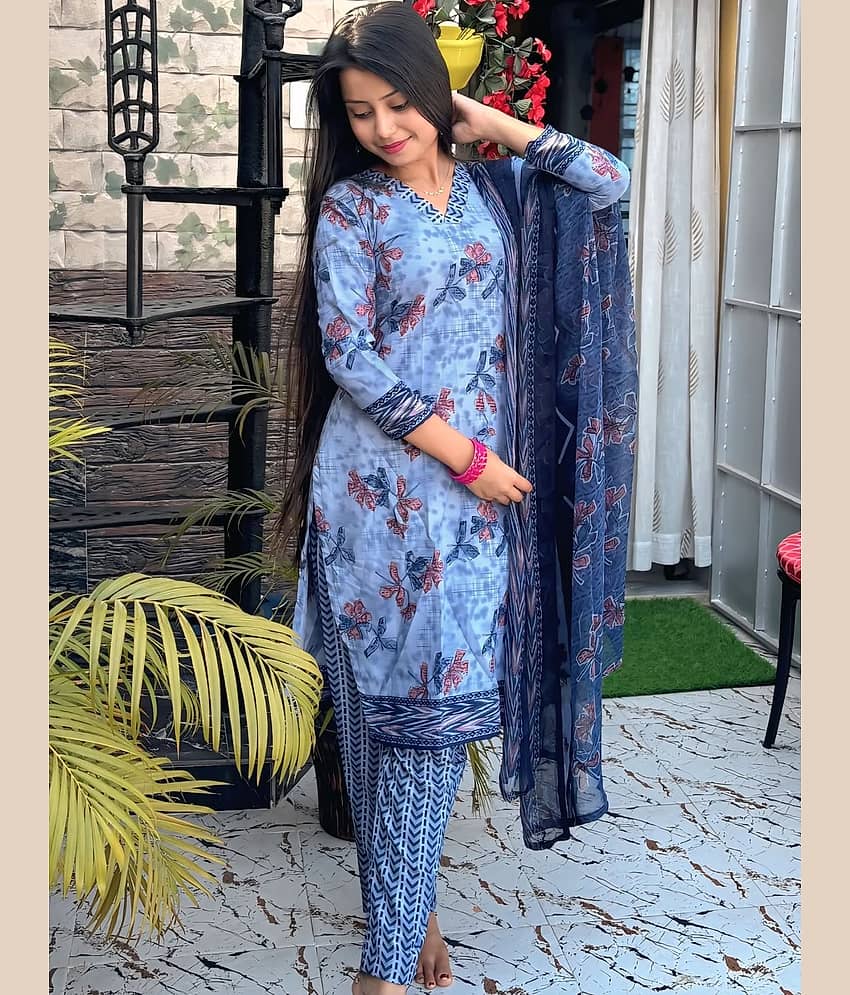 Kashvi Sarees Women's Crepe Unstitched Salwar Suit - Unstitched Fabrics | Buy online on ZillyBuy
