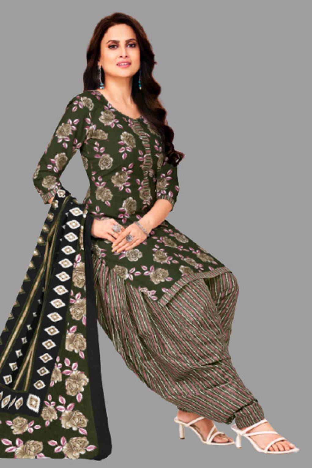 shree jeenmata collection Women Cotton Printed Straight Kurti With Patiala Salwar ( Green )