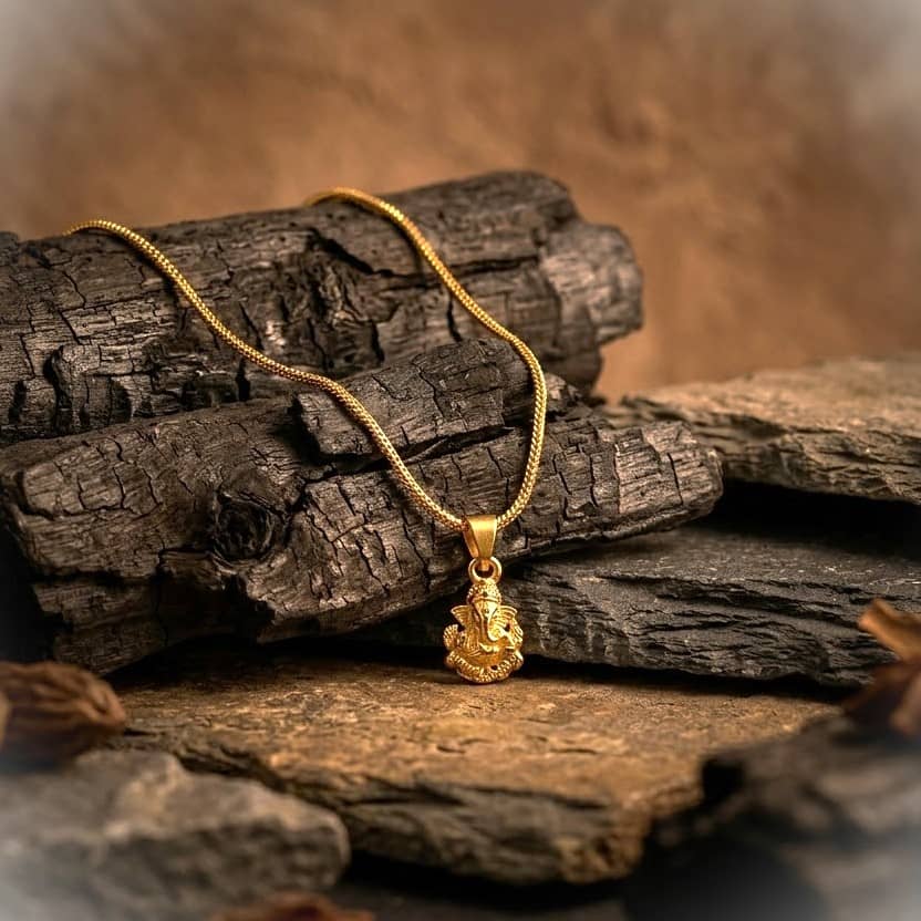 AKLINA Gold Religious Pendant With Chain ( Pack of 1 ) - Jewellery Sets | Buy online on ZillyBuy